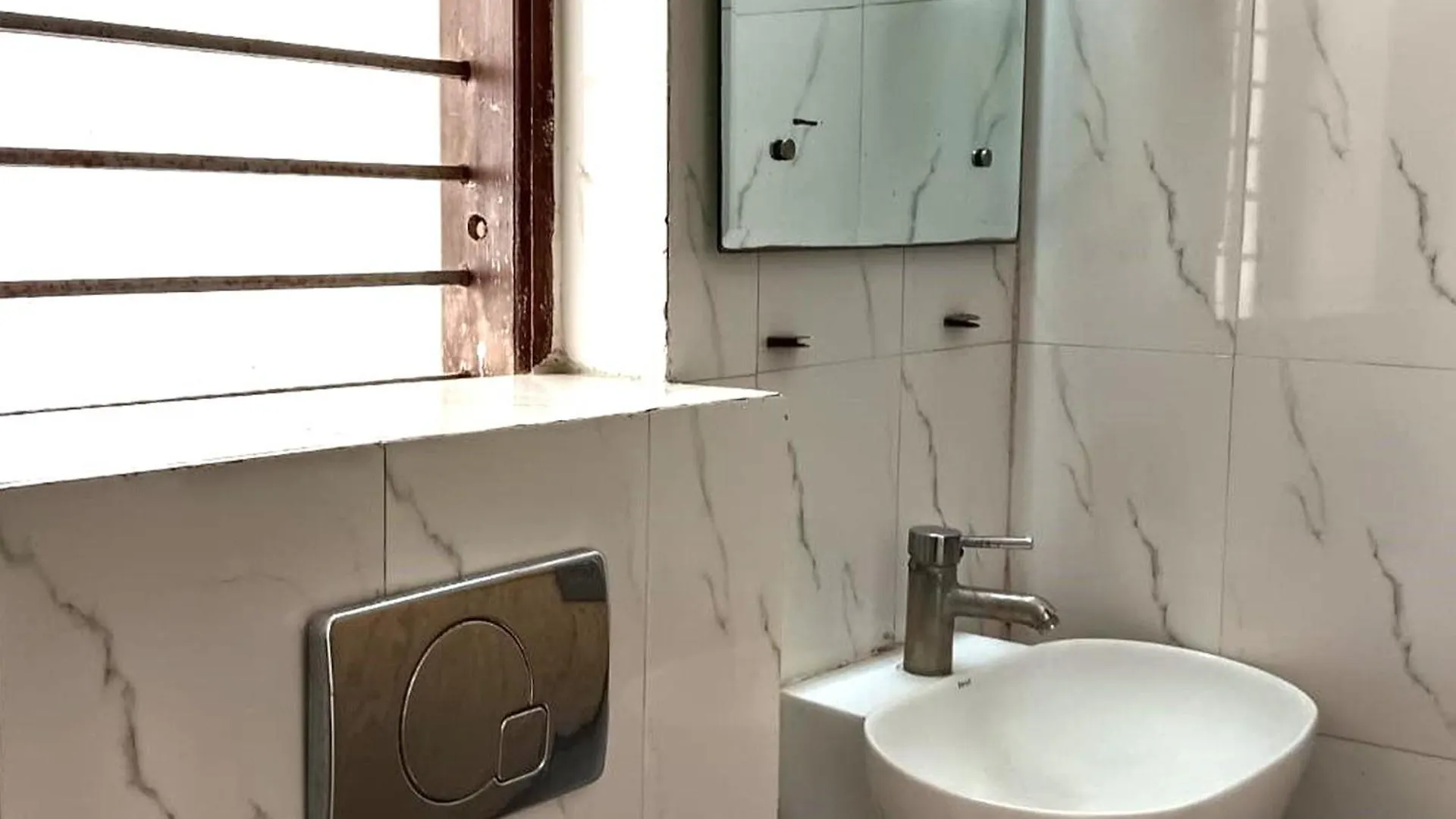 Hotel Starr Residancy Gurgaon