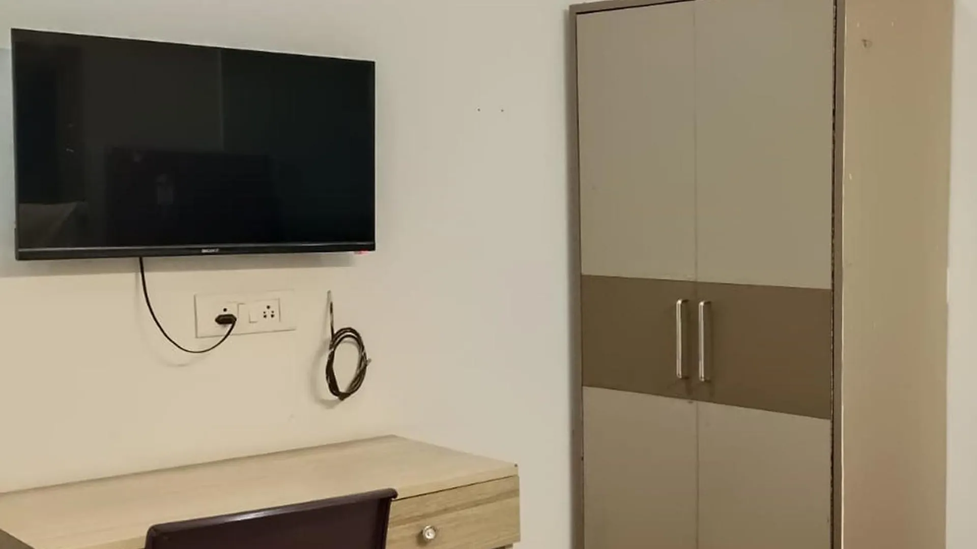 Hotel Starr Residancy Gurgaon 0*,  Indie